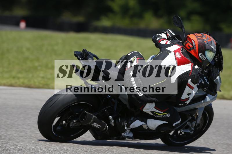 /Archiv-2024/29 12.06.2024 MOTO.CH Track Day ADR/Gruppe gelb/23